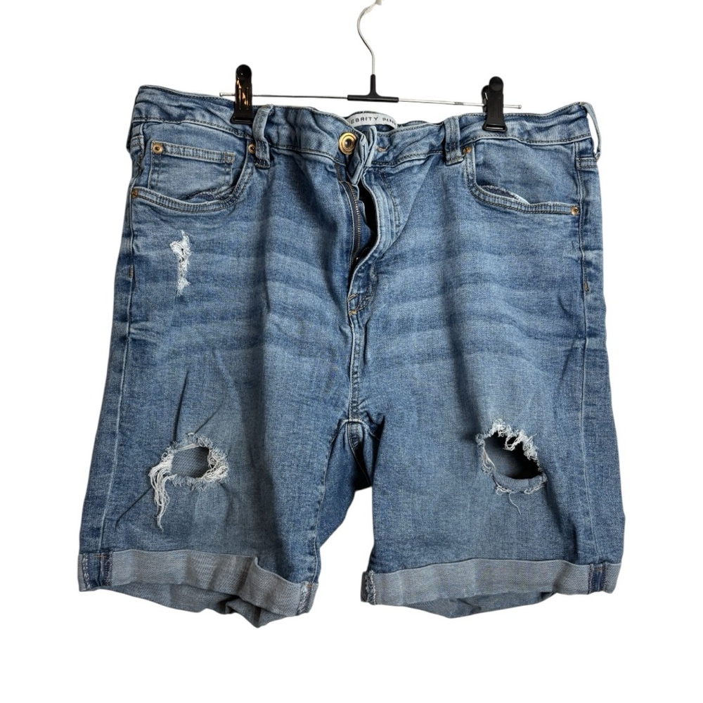 Celebrity Pink Light Blue Denim Shorts Size 20